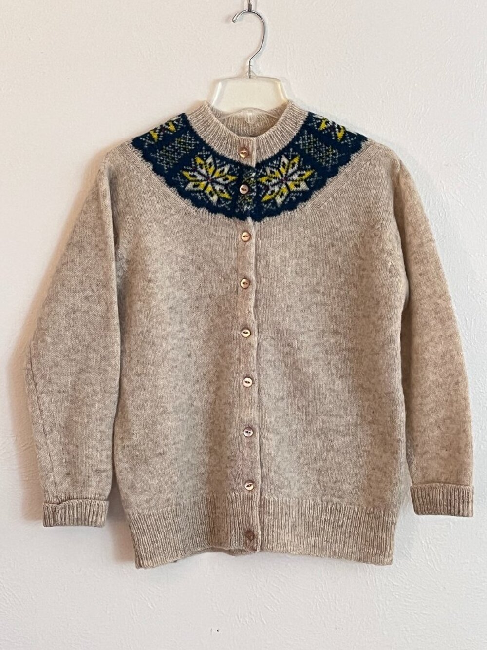 Croft Spun Women's Fair Isle Cardigan XL Beige Shetland Wool Sweater Scotland